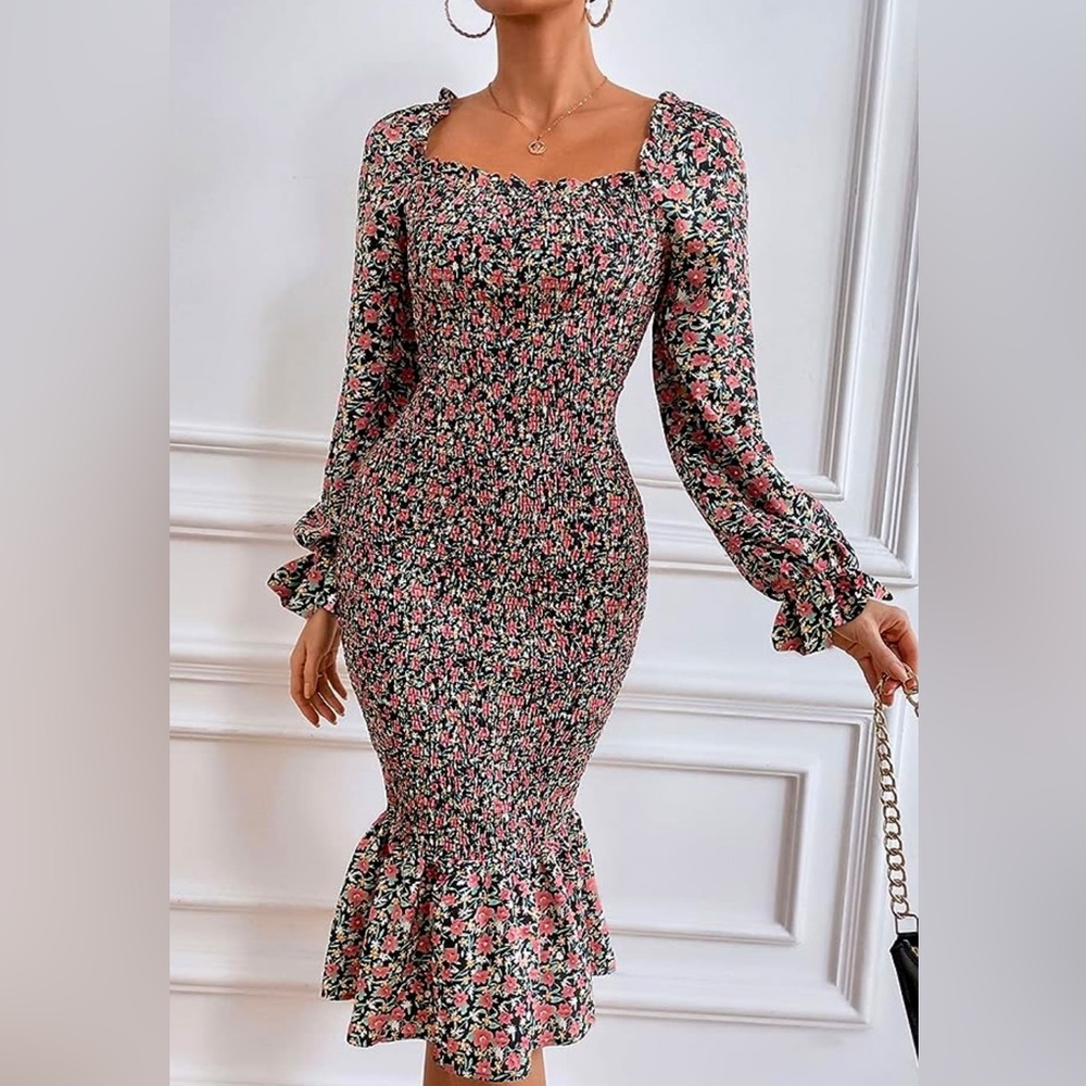 NEW WITH TAGS Mermaid shape floral dress